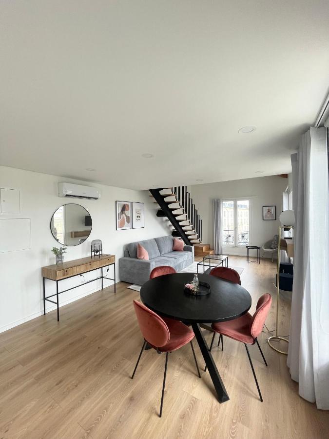 ורסאי Les Appartements De L'Orangerie מראה חיצוני תמונה